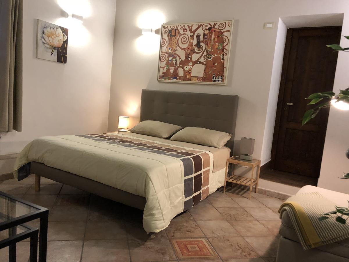 B&B Villa Loriana Milo Eksteriør billede